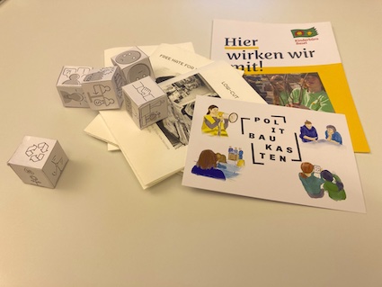 Exchange at the regulars' table of the "Polit-Baukasten Basel"